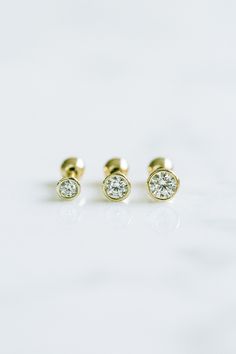 Price is for one piece (1qty, Not a Pair) you will receive one Single piece  Materials: 14k Real Yellow Gold , 14k real whitegold plated 14k real gold( 14k whitegold), 14k real rosegold  About Gold The most popular alloy of gold is 14K gold, which is 58.5% pure gold and 41.5% other metals like silver and copper. Inner Conch, Anti Tragus, Forward Helix, Solid Gold Earrings, Ear Stud, Sapphire Earrings, Gold Price, Pure Gold, Tragus