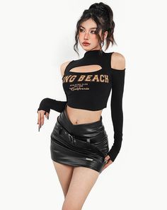 Trendy Club Tops For Winter, Trendy Winter Club Tops, Trendy High Stretch Turtleneck, Casual Club Tops For Winter, Casual Winter Tops For Club, Casual Winter Club Tops, Black Stretch Turtleneck For Spring, Spring Black Stretch Turtleneck, Spring Stretch Black Turtleneck