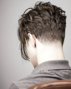 Guy Haircuts Long, Messy Haircut, Androgynous Hair, Asian Haircut, Mens Hairstyles Medium, Crop Hair, Cool Short Hairstyles, Mens Haircut, Haircuts For Curly Hair