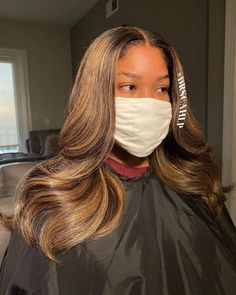 Drscahlp Luxury Wig and Extensions supplier on Instagram: "16” and natural + ash blonde highlights ( low hairline) . . . . . . #closuresewin #closureinstall #gluelesswig #gluelessfrontal #gluelessclosure #frontalwig #fulllaceatlanta #fulllaceinstall #gluelesswiginstall #gluelessfrontal #customwig #atlantahairstylist #atlantawigmaker #atlantahairstylist #atlantaweaves #gluelessunits #gluelessfrontalatlanta #atlantaclosures #frontalquickweaves # #sidepartclosure #curlyclosure #atlhair #atlfront Sandy Brown Hair Black Women, Highlights For Black Women, Low Hairline, Prom 23, Natural Ash Blonde, Black Hair Balayage, Girl Hair Colors, Straight Black Hair