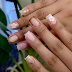 Short Acrylic Nail Styles, Short Nail Styles Simple, Nail Inspo Builder Gel, Back To School Nails Black People, Fail Nails 2024, Cute Gel X Nail Designs, Short Acrylic Nails With Design, Short Manicure Designs, Nail Inspo Gel Short