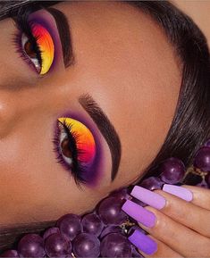 summer makeup ideas, vibrant makeup, summer makeup looks, colourful summer makeup, colorful makeup look, vibrant eyeshadow look Colorful Eye Makeup Tutorial, Daring Makeup, Summer Makeup Ideas, Rainbow Eye Makeup, Sunset Makeup, Bright Eye Makeup, Bold Eye Makeup, Carnival Makeup