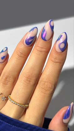 IG @thenaillologist Manicure Design Ideas, Different Nails, Theme Nails, Old Money Nails, Money Nails, Mens Nails, Art Deco Nails, Nail Art Set