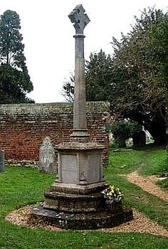 a monument in the middle of a grassy area