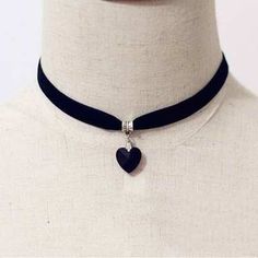 AT MILK CLUB ✧ ミルククラブショップ - SHOP Black Lace Necklace, Velvet Choker Necklaces, Black Velvet Choker, Statement Collar Necklace, Black Choker Necklace, Crystal Heart Pendant, Velvet Heart, Lace Necklace, Lace Heart