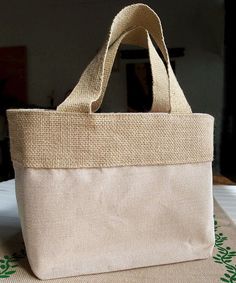 Capture the beauty of canvas and burlap in one elegantly blended combination for that perfect eco friendly tote bag. 2023 Bags, Colored Burlap, Burlap Tote, Jute Tote Bags, Burlap Bags, Jute Totes, Wedding Welcome Bags, Boho Bags, Welcome Bags