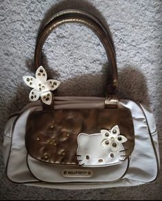 Visual Gallery, Hello Kitty Purse, Bags Cute, Bag Y2k, Hello Kitty Bag, Design Bags, Hello Kitty Items