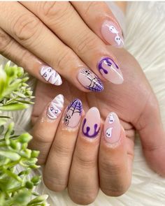 Nail Ideas Ghost, Kawaii Nail Art, Mummy Halloween, Drip Nails, Purple Halloween, Kawaii Nails, Halloween Nail Designs, Halloween Nail, Nail Studio