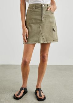 Rails Laurel Cargo - Washed Olive-Hand In Pocket Cargo Skirt, Boyfriend T Shirt, Flutter Sleeves, Modern Fashion, Flutter Sleeve, Casual Looks, New Dress, Fashion Forward, Mini Skirt