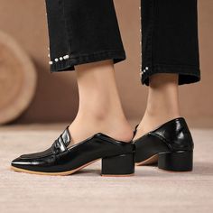 Gender: For WomenStyle: Fashion,KoreanOccasion: Casual,Party/Club,Office/CareerHeel Height: 4.5cmPlatform Height: 1cmSeason: Spring,Summer,Fall/Autumn,WinterPackage Contents: 1 x Shoes (Pair)Please see our size guide as below, you can choose the size according to your foot length and width. If your foot is a little wide and thick, we suggest you choose 1 size larger.Size Guide:28 = foot length 18.5-19cm (Foot width=6.5-7cm)29 = foot length 19-19.5cm (Foot width=7cm)30 = foot length 19.5-20cm (Fo Fall Office Slip-ons With Round Toe, Flat Heel Court Shoes For Office In Fall, Spring Business Platform Loafers With Closed Toe, Casual Pointed Toe Dress Shoes For Spring, Slip-on Spring Dress Shoes With Closed Toe, Spring Slip-on Oxfords For Office, Spring Slip-on Dress Shoes With Closed Toe, Spring Office Slip-on Oxfords, Fall Office Slip-on Court Shoes