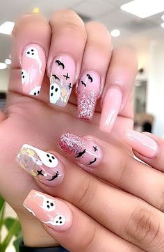 🌠 Increibles Nails art que vas a querer tener este halloween 💅🏻🕸️🕷️ - Luna Noventa & Cinco Halloween Nail Art Designs, Black Halloween Nails, Unghie Nail Art, Short Acrylic, Nails Polish