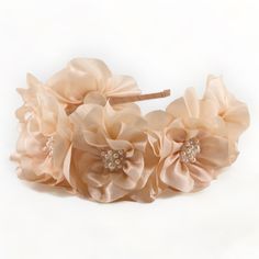 Best Flower Girl Hair Accessories by Sienna Likes to Party Hair Down Hair Styles, Styles With Headbands, Hair Styles With Headbands, How To Wear Headbands, Statement Headband, Decorative Hair Pins, Flower Girl Accessories, Kids Accessories Fashion, Making Fabric Flowers