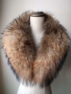 Find ideas๏ฟฝand inspiration for Real Raccoon Fur Collar Warm Scarf Shawl Smooth Natural Brown For Party Dinner, Women's Accessories Fur Scarf Outfit, Perfect Objects, Fur Shoulder Wrap, Fox Fur Scarf, Brown Shawl, Leopard Scarf, Fur Clothing, Fur Wrap, Scarf Outfit