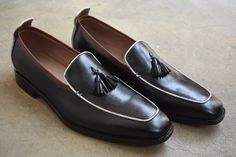 Men's 7 Star Handmade Black Tassels Loafers Dress Moccasin Shoes 1. Baseline leather sole. 2. 100% Leather heel made. 3. Best finishing black leather suede. 4. Manufacture used loafer fastening. 5. Best lining with leather on shoes. 6. Leather sole is inserted in inner side. 7. Upper side is made by original leather suede. 8. 100% satisfaction guaranteed. Luxury Men's Formal Tassel Loafers, Loafers Dress, Moccasin Shoes, Mens Loafers, Ankle Boots Men, Mens Formal Wear, Best Shoes For Men, Brown Leather Loafers, 3 Am