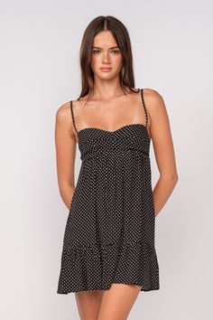 Black Polka Dot Dress Polka Dot Sundress, Black Mini Dress Summer, Cute Mini Dresses Casual, Semi Formal Mini Dress, Kitteny Dress, Polka Dot Dress Aesthetic, Babydoll Aesthetic Outfits, Country Concert Dress, Black Dress Outfit Ideas