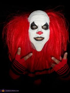 Scary Clown Costumes | Evil Clown - Homemade costumes for adults Clown Makeup Creepy, Scary Clown Makeup Creepy, Boy Halloween Makeup, Evil Clown Costume, Easy Clown Makeup, Clown Costumes, Creepy Clowns, Clown Halloween Costumes