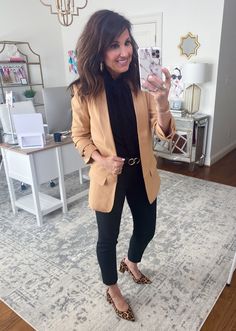 Tan Blazer With Jeans, Tan Blazer Outfits Women, Camel Blazer Outfits Women, Khaki Blazer Outfit, Cindy Spivey, Tan Blazer Outfits, Camel Blazer Outfit, Blazer Outfits Women, Camel Outfit