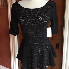 Free People Black Lace Peplum Top Size S Nwt. Retail $88 , 3/4 Sleeves Fitted Black Blouse With 3/4 Sleeves, Black Fitted Blouse With 3/4 Sleeve, Fitted Blouse With 3/4 Sleeves For Night Out, Lace Peplum Top, Lace Peplum, Free People Black, Free People Tops, Black Lace, Peplum Top