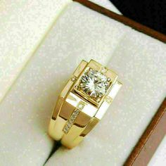 Mens Rings For Sale, Mens Ring Designs, Round Diamonds Wedding Band, Pure Gold Jewellery, Mens Gold Jewelry, Mens Gold Rings, Gold Rings Fashion, Gold Chains For Men, Gold Ring Designs