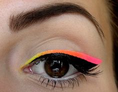 Neon Face Paint Ideas Simple, Face Paint Ideas Simple, Neon Party Makeup Ideas, Neon Party Makeup, Neon Face Paint Ideas, Makeup Ideas Simple, Party Makeup Ideas, Neon Face Paint, Neon Scarf