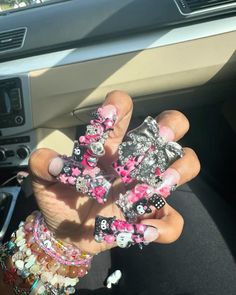 Buck Nails, Y2k Junk Nails, Black Nail Room, Junk Nails Designs, Gel Art Nails, Nails Back To School, Make Nails, Nail Piercing, Junk Nails