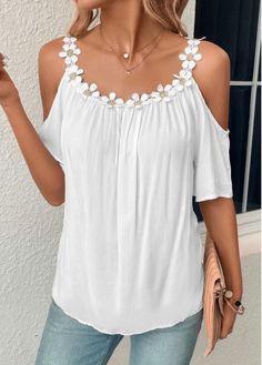 Color:White;Size:XXL;Package Contents:1 X Blouse;Occasion:Other;Style:Casual; Las Vegas Outfit Summer, Patchwork Half Sleeve, Loose White Blouse, White Cold Shoulder Top, Plus Size Summer Tops, Scoop Neck Blouse, Plaid Shirt Women, Vegas Outfit, Womens Clothing Patterns