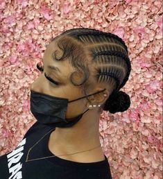 Feed In Braids Ponytail Bun, Cornrow Bun, Style Braids, Braided Cornrow Hairstyles, Braids Hairstyles Pictures, Cute Box Braids Hairstyles