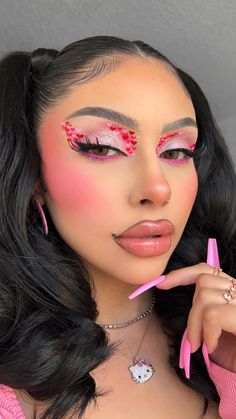 Extra Birthday Makeup, Valentines Themed Makeup, Cake Makeup Look, Pink Valentine’s Day Makeup, Valentine Make Up, Valentines Makeup Ideas Creative, Valentine’s Day Looks, Heart Make Up, V Day Makeup