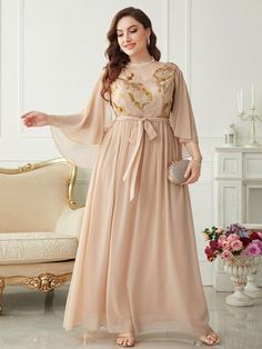 Maxi Dress Designs, Maxi Dresses Fall, Plus Size Maxi, Chiffon Bridesmaid Dress, Maxi Gowns, Plus Size Maxi Dresses, Party Wear Dresses, Chiffon Bridesmaid