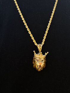 Gold Lion Charm Pendant 14k Solid Gold Engraved Men's Lion Head Pendant, All Handmade Special Custom Production Fine Jewelry PLEASE READ DESCRIPTION PAY ATTENTION-1: Under cheap price does not mean good quality. Good quality product will not cause you any trouble in the future. That's why we, as Edda Jewelry, give priority to the quality. Our products are first quality. This is our difference from the others. PAY ATTENTION-2: The value of gold is measured in grams and karats. As the grams and ka Regal Gold Jewelry For Formal Occasion, Luxury Formal Rope Chain Jewelry, Regal Gold Jewelry For Anniversary, 14k Gold Jewelry With 17 Jewels, Luxury Collectible Diamond-cut Jewelry, Engraved Yellow Gold Cuban Link Jewelry, Luxury Engraved Jewelry Collectible, Luxury Rope Chain Pendant Jewelry, Classic Engraved Cuban Link Jewelry