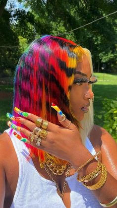 Hair Inspo Black, Multicolored Hair, Pretty Hair Color, Hair Laid, Colorful Hair, Lisa Frank, Baddie Hairstyles