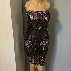 Jump Apparel Size 7/8 Strapless Purple Silver Sequins Prom Gowns Elegant, After 5 Dresses, Strapless Wedding Gown, Vintage Formal Dresses, Satin Evening Dresses, Sequin Party, Purple And Silver, Mini Dress Formal, Black Party Dresses