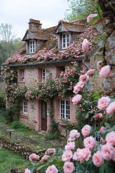 #CottageGarden #DreamGarden #GardenInspiration #CottageCore #EnglishGarden #GardenGoals #FloralDreams #CottageVibes #GardenLove #RusticGarden #GardenMagic #BloomingGarden #CountryGarden #SecretGarden #VintageGarden #BotanicalBeauty #CottageGardenStyle #FlowerGarden #GardenLife #WhimsicalGarden #GardenDesign #CharmingGarden #GardenDreams #CottageStyleGarden #FlowerPower #GardeningInspo #WildflowerGarde 귀여운 음식 그림, Cottage Aesthetic, Dream Life House, Dream House Rooms, Fantasy House, Cute House, Dream Room Inspiration, Dream House Interior