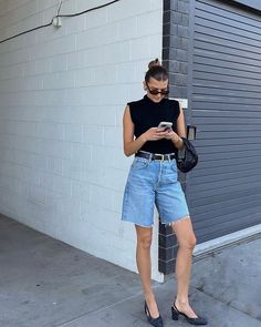 Jorts Outfit Women’s, Denim Shorts Outfit Summer, Jorts Outfit, Wardrobe Update, Fashion Business Casual