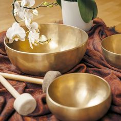 Healing Coach, Cupping Therapy, Best Meditation, Healing Vibrations, Alternative Healing, Tibetan Singing Bowls, Center Of Excellence, Healing Therapy