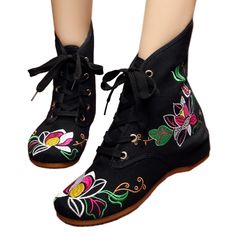 Chinese Style Shoes, Embroidery Chinese, Chinese Shoes, Rubber Shoe, Flower Heels, Octopus Plush, Embroidered Boots, Colorful Embroidery, Shoe Sole