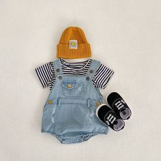 Casual Striped Top & Denim Overalls Blue Casual Sets For Fall, Casual Denim Set With Long Sleeves, Casual Long Sleeve Denim Set, Casual Spring Cotton Sets, Casual Denim Sets For Summer, Unique Fashion Style, Overalls Casual, Mommy Outfits, Striped Denim