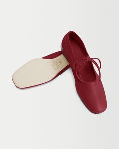 DESCRIPTION Sister to our signature Pia Ballerina, Lola Mary Jane has the same elongated square toe shape to evoke ballet pointe-toe shoes. The dainty leather mignon tie gives Lola a sweet touch and extra security. Made with unlined soft nappa leather and a padded insole, Lola is sophisticated and feminine. FIT Lola Mary Jane runs true to size (same fit as Pia Ballerina). Lola is a deconstructed shoe and the soft and supple Italian nappa will form to your foot over time. We use Italian sizing an Elegant Red Ballet Flats With Leather Sole, Chic Square Toe Ballet Flats With Leather Sole, Elegant Summer Ballet Flats With Square Toe, Fitted Almond Toe Ballet Flats For Evening, Mary Jane Ballet Flats, Leather Tie, Swag Shoes, Dream Shoes, Toe Shoes