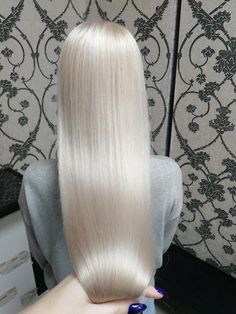 100 Hairstyles, Ice Blonde Hair, Blonde Hair Transformations, Short Silver Hair, White Blonde Hair, Ice Blonde