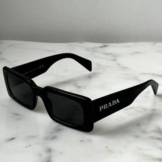 Prada Shades For Women, Sun Glasses Chanel, Prada Pieces, Prada Products, Prada Watch, Prada Sunglasses Women, Black Sunglasses Aesthetic, Sunglasses Black Women, Expensive Glasses