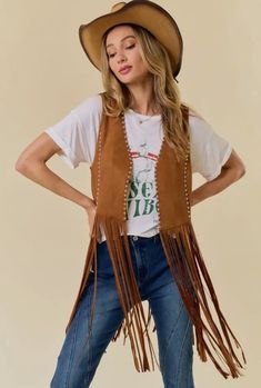 Vest is made of Faux Suede 90% Polyester Filament, 10% Spandex Filament  ✧ A true western look! This cute Texas Fringe Vest pairs well with leggings and Cowboy boots.  Features ✦ 100% Vegan friendly suede ✦ 9" Hand-cut Fringe ✦ Open Front Design Care Instructions : Hand-wash with cold water and mild detergent, hang dry. MADE IN USA 🇺🇸 Western Theme Costumes Women, Corduroy Vest Outfit, Boho Vest Outfit, Tassel Vest, Open Front Vest, Boho Vest