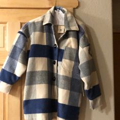 Sundance Oversized Jacket Blue Grey And Cream Plaid Blue Long Sleeve Shacket For Fall, Blue Oversized Long Sleeve Shacket, Oversized Blue Long Sleeve Shacket, North Jacket, Oversized Jacket, Blue Gray, Blue Grey, Color Blue, Jackets For Women