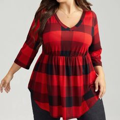 New Bloomchic Plaid V Neck Elastic Waist Arc Hem T-Shirt In Red / Black Size 1x Nwt Brand: Bloomchic Features: Plaid, Low Stretch, V-Neck, Elastic Waist, Arch Hem, 3/4 Length, Soft Color: Red / Black Size: 1x (14-16) Condition: New. No Visible Flaws. Excellent Condition. Material: 96% Polyester, 4% Spandex Plaid Outfit, Outfit Plus Size, Womens Trendy Tops, Plaid Outfits, Clothing Plus Size, Modern Women, Sleeve Detail, Plus Size T Shirts, Blue Fashion