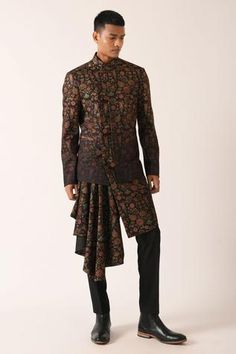 Shop for Dhruv Vaish Black Silk Printed Hybrid Sherwani  Set for Men Online at Aza Fashions Black Sherwani, Fabric Silk, Floral Motifs, Black Silk, Floral Printed, Aza Fashion, Floral Motif, Silk Printing, Sleeve Type