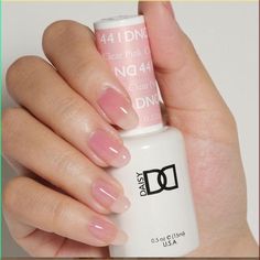 Regular Polish- Transparent Polish For A Natural Hint Of Pink. Never Used. Purchased A Duo Pack And Didn’t Need The Regular Polish. Clear Pink Nail Polish, Dnd Gel Nail Polish, Dnd Nail Polish, Emerald Nails, Dnd Gel Polish, Pink Gel Nails, Daisy Nails, Transparent Nails, Clear Nail Polish