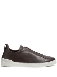 chocolate brown calf leather elasticated straps slip-on style round toe pull-tab at the heel branded leather insole flat rubber sole Fendi Wallet On Chain, Versace Sweatshirt, Zegna Shoes, Sole Sneakers, Brown Sneakers, Fendi Wallet, Valentino Bags, Mens Luxury, Sneakers Online