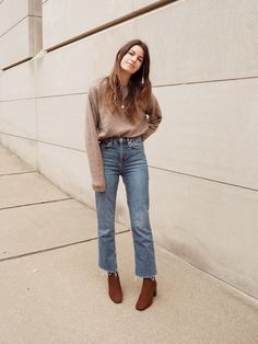 straight leg denim under $90 (plus the boots to wear with ’em) Straight Leg Jeans Outfits, Look Jean, Uni Outfits, Boating Outfit, Winter Jeans, Outfit Jeans, Business Outfit, Straight Leg Denim, Casual Winter Outfits