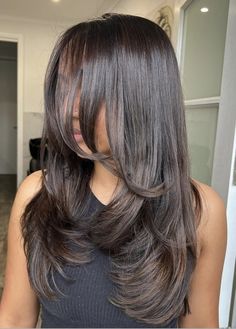 Different Styles Of Layered Hair, Blowouts On Medium Hair, Rounded Long Layers With Face Framing Pieces, Medium Long Haircut With Layers Waves, Mid Length With Long Layers, Butterfly Haircut Dark Brown Hair, Layers And Angles Medium Hair, Layered Hair Extensions Before And After, Long Length Layered Haircuts