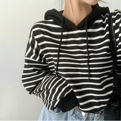 Vintage Striped Cropped Hoodie Korean Fashion Baggy, Thick Hoodies, Striped Clothing, Fashion Baggy, Womens Hoodies, Clothes Casual, Stripe Outfits, Korean Clothing