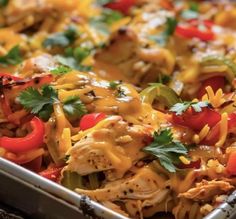 Fajita Chicken Casserole - EASY RECIPES Fajita Chicken Casserole, Fried Cabbage With Sausage, Shredded Cooked Chicken, Rolled Chicken Recipes, Spicy Steak, Marinated Cheese, Fajita Chicken, Chicken Dumpling Soup, Vegetable Pie